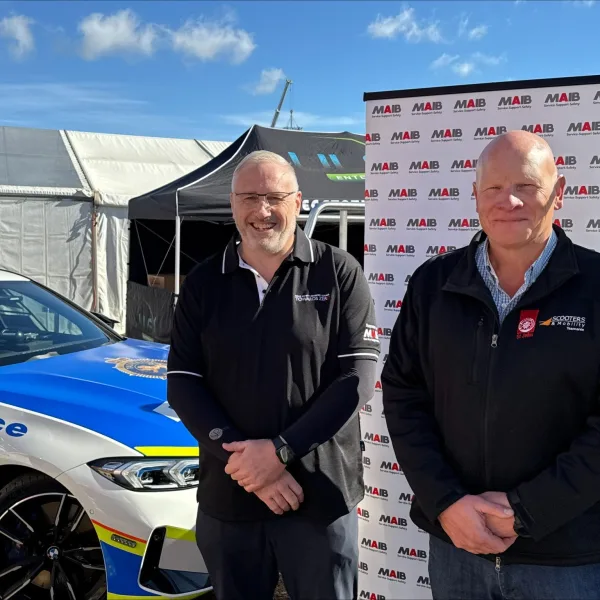 Processed 7 B323 BF9 B143 40 EF A9 A2 3 D578 AFCF4 F5